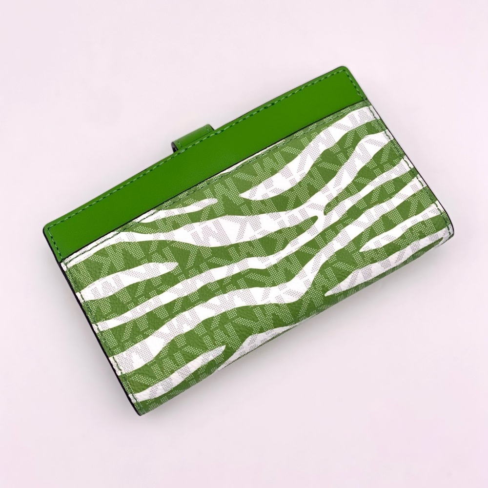 Michael Kors GREENWICH Medium Bifold Wallet Jungle Green - Picture 7 of 11